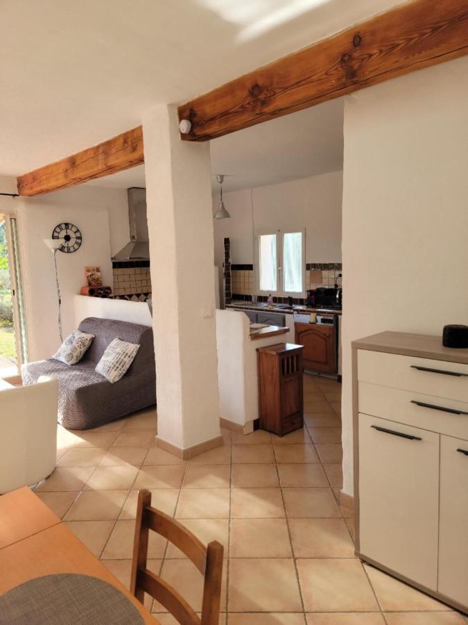 Bastide De L'Oliveraie Avec Jacuzzi Jouques المظهر الخارجي الصورة